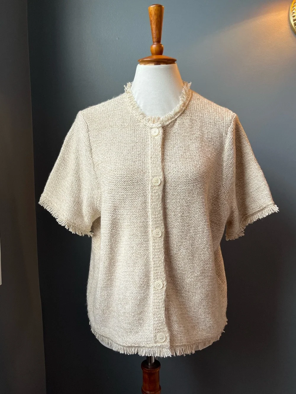 Short-Sleeve Fringe Lady Cardigan Sweater